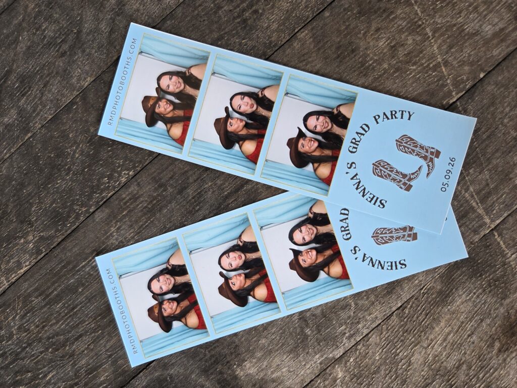 enclosed photo booth 03