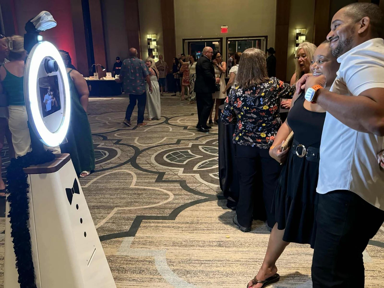 robot photo booth 13