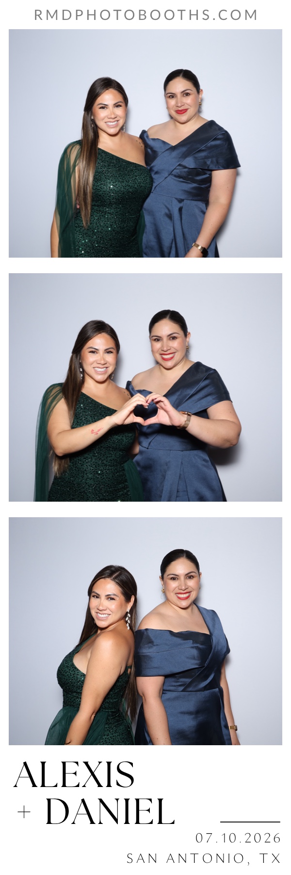 traditional photo booth 14